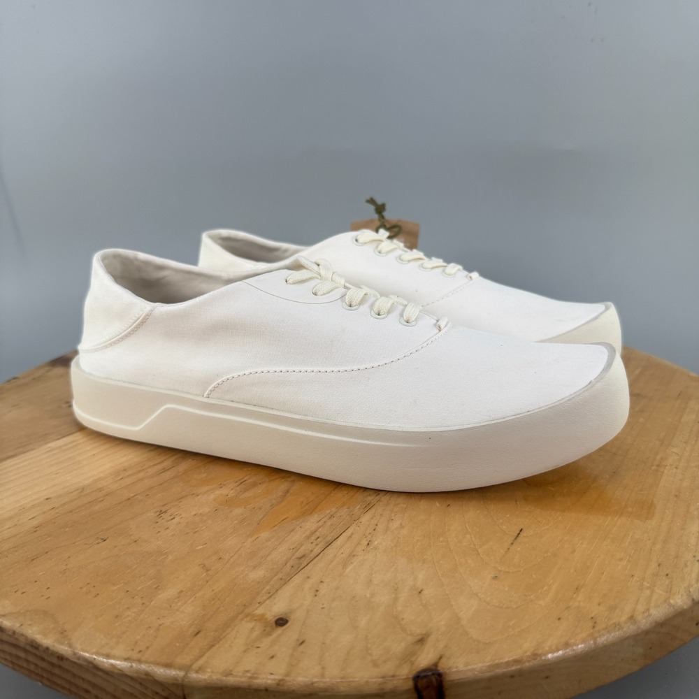 Olukai Tradewind Men's Size 10 M Casual Shoes Sneakers Off White Lightweight NEW